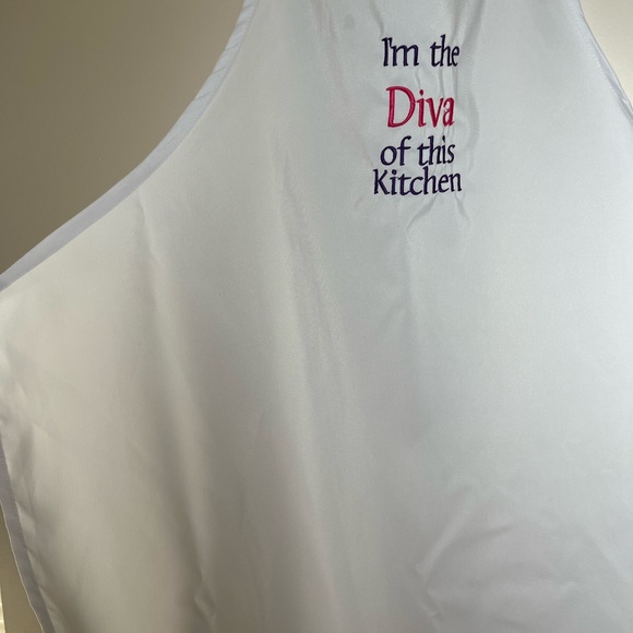Embroidered Apron.One size fits most. I’m the Diva of this Kitchen. Great gift! - Picture 3 of 3